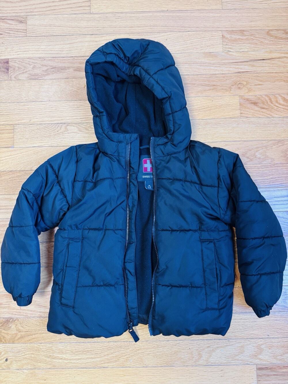 SwissTech Kids Black Hooded Puffer Jacket Fleece Lined Size XS 4-5
